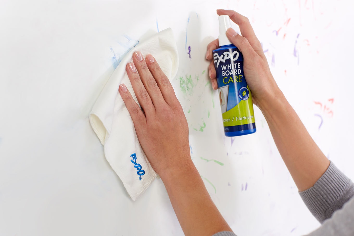 spray-cleaner-and-towel-used-to-erase-whiteboard.jpg